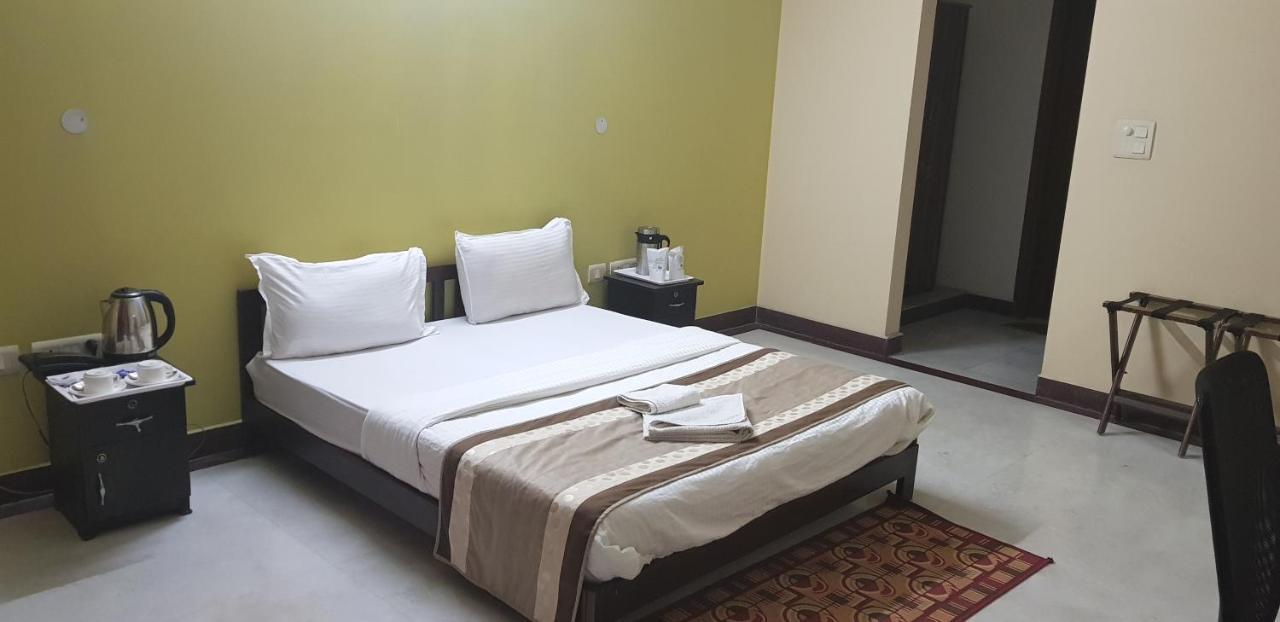 Angel Nri B&B Greater Noida Zewnętrze zdjęcie