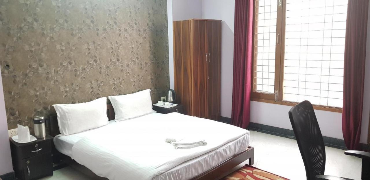Angel Nri B&B Greater Noida Zewnętrze zdjęcie